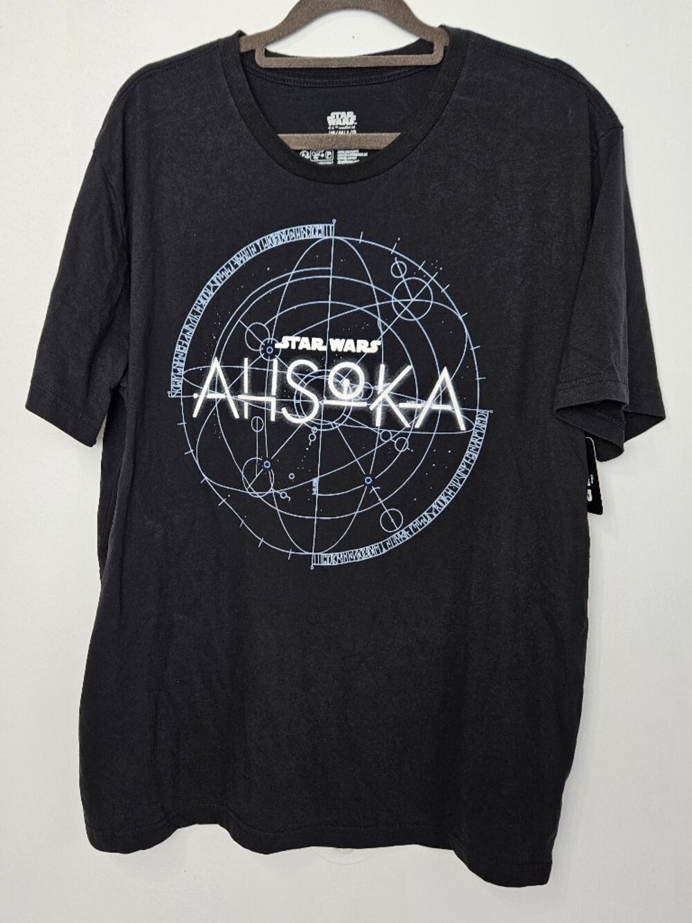 star wars ahsoka tshirt Large